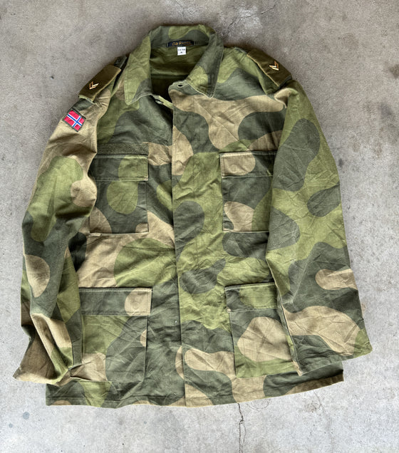 Norwegian M98 Camo Field Shirt- Size 48" Chest with Rank