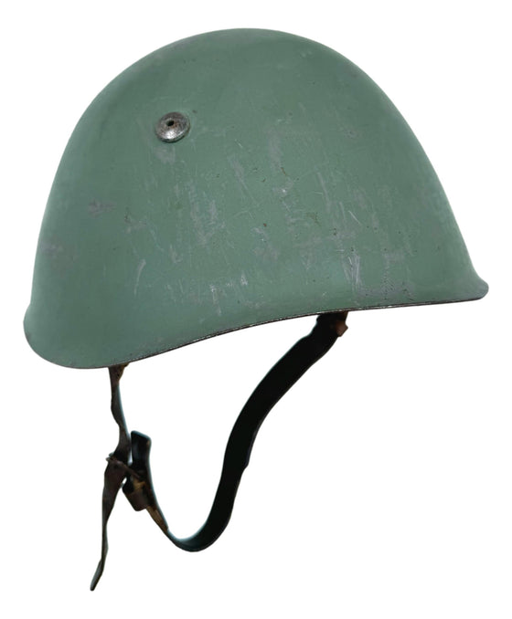 WW2 Italian M33 Helmet, size 58cm