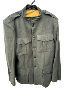  Reproduction USMC P17 Tunic in Forest Green. Size 48" Chest.
