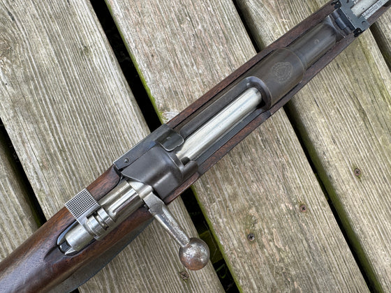 Argentine 1891 Mauser WITH Crest and Bayonet