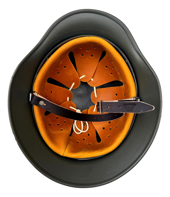 WW2 German M40 Single Decal Polizei Helmet