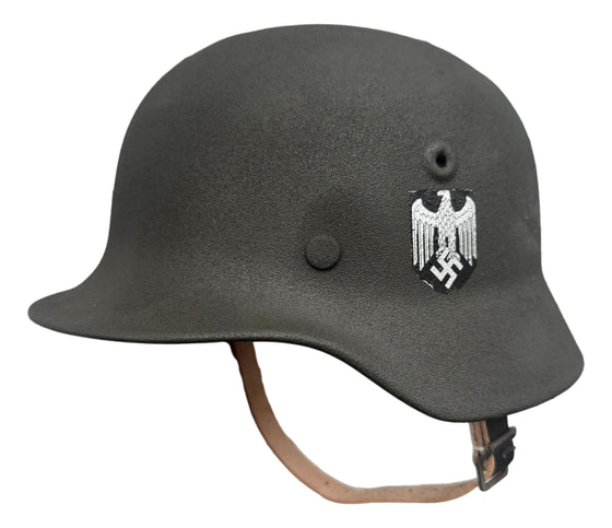 WW2 German M40 Single Decal Heer Helmet