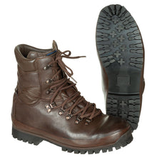  British Alt-Berg Combat Boots- Used With NEW Sole. IN STOCK