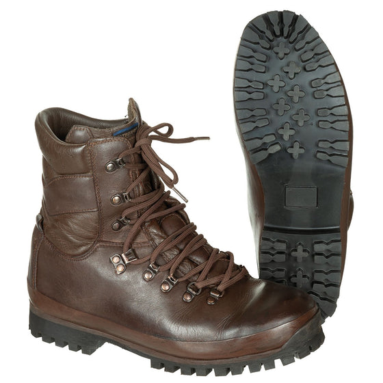 British Alt-Berg Combat Boots- Used With NEW Sole. IN STOCK