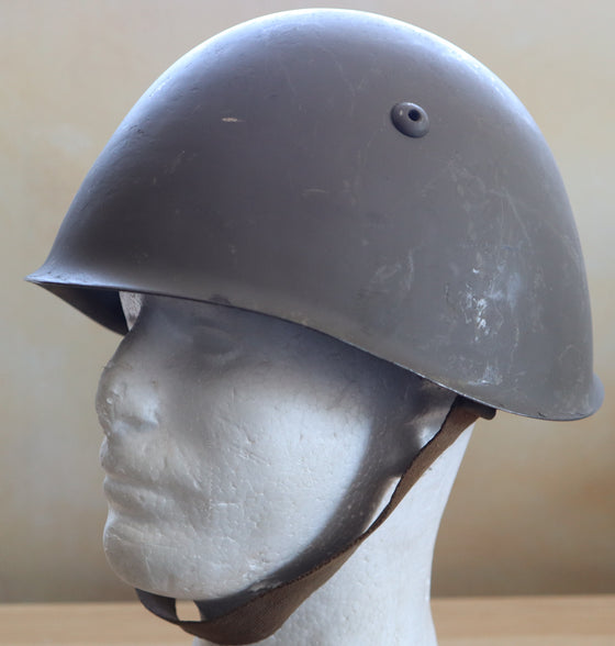 Italian M33 Steel Helmet- Used- Size 60CM